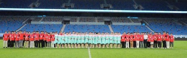 志愿新高能！336名深大学子把测试赛玩出“专业+乐趣”双buff