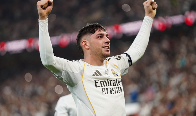 jjb-阿斯：皇马客战瓦伦西亚，巴尔韦德将回到熟悉的中场位置