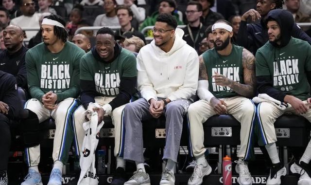 竞技宝网页版-雄鹿又耍了所有人，祖巴茨卖出高价，湖人补强射手