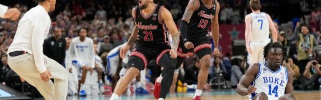 竞技宝-最后一分钟9比0逆转风暴！NCAA史上第五大奇迹诞生