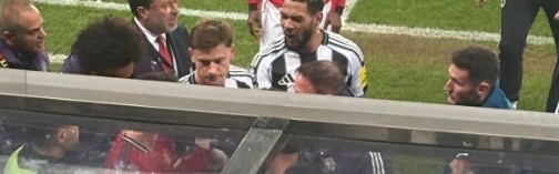 曼晚：曼联和纽卡在球员通道大吵，B费、乔林顿互相指责